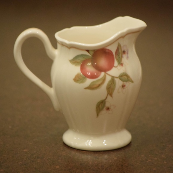 Noritake Fruit Canyon Creamer - Picture 1 of 5